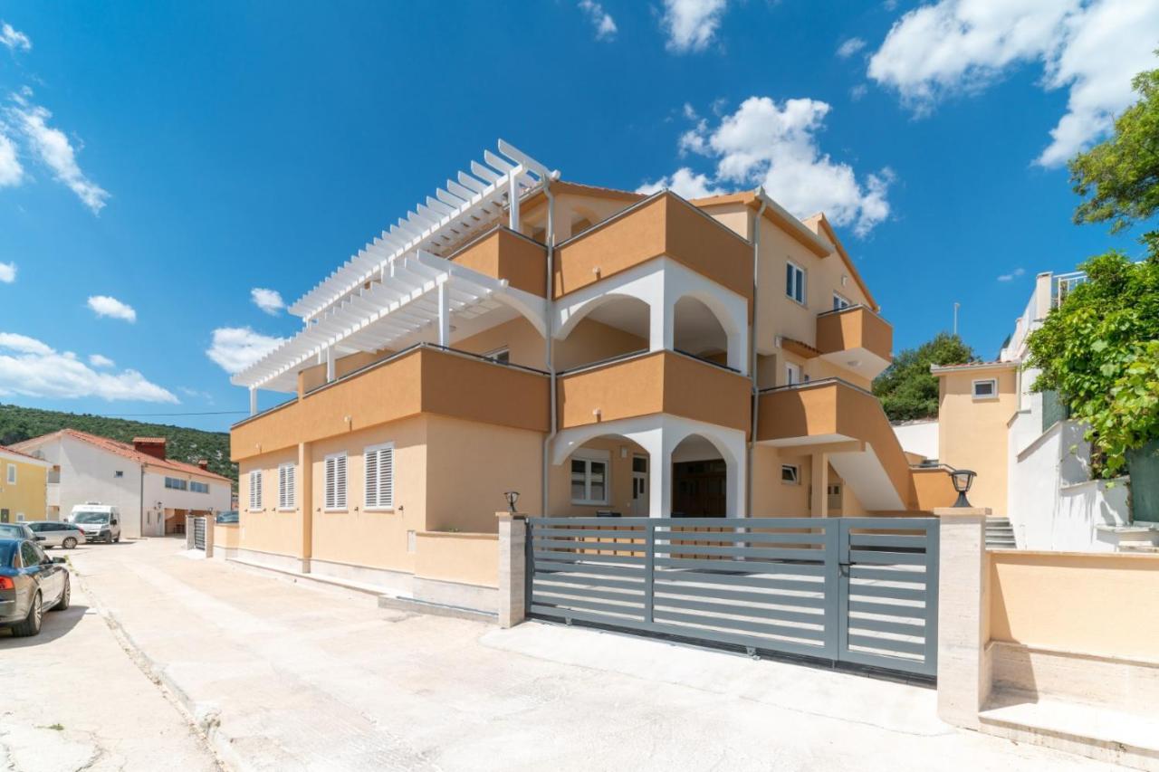 Villa A Marina Eksteriør bilde